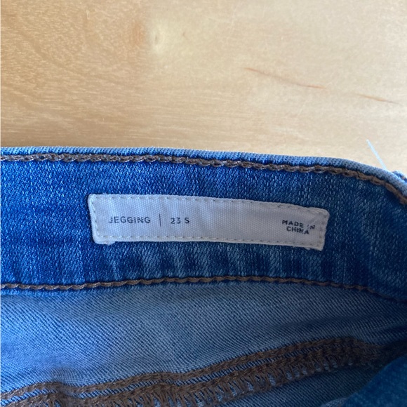 Four pack of PacSun jeans and jeggings size 23/24 - Picture 10 of 14
